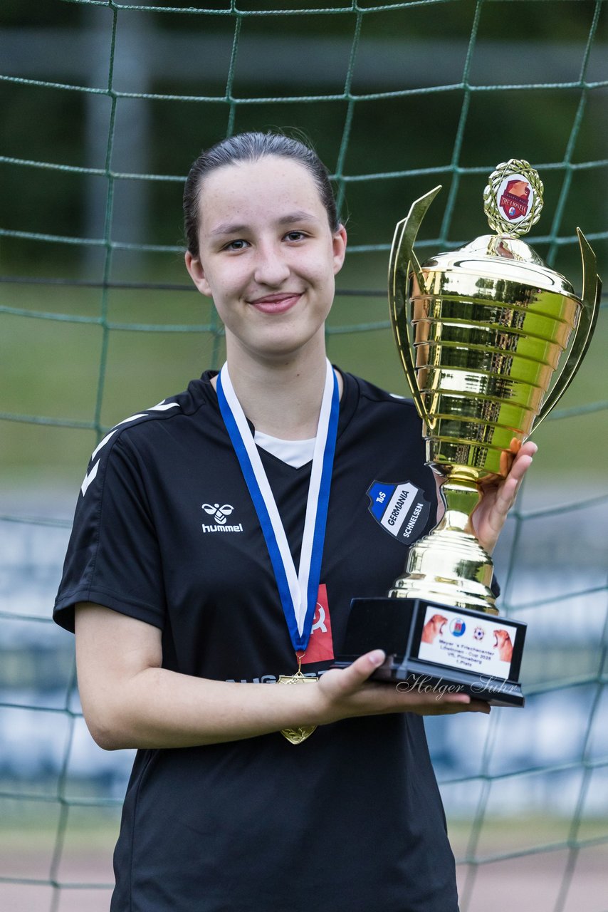 Bild 134 - Loewinnen Cup